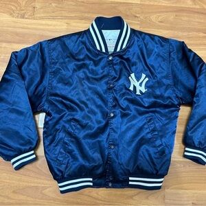 Woman’s medium Yankee Baseball Jacket